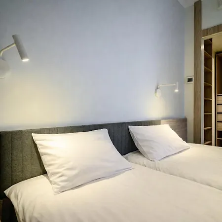 Aparthotel Lurich Residences 4*
