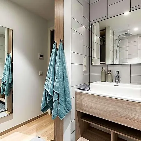 Aparthotel Lurich Residences 4*