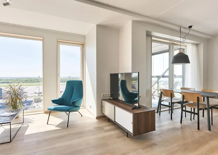 アパートホテル Lurich Residences